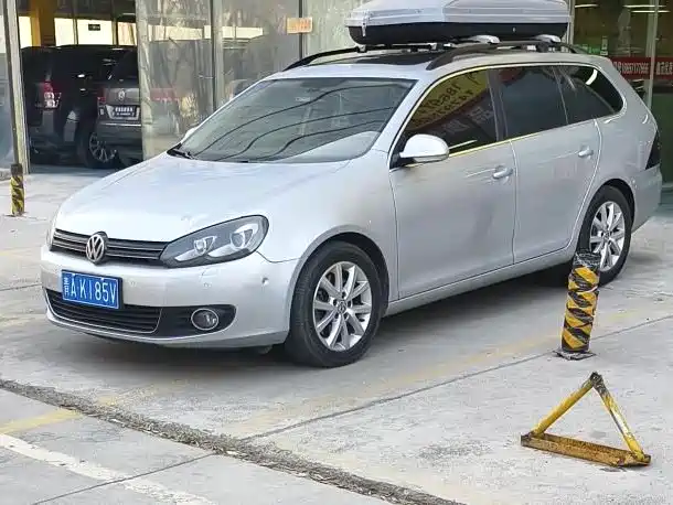 Volkswagen Golf (Import) 2014