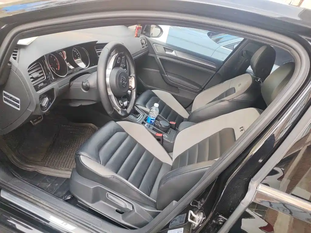 Volkswagen Golf — миниатюра 11