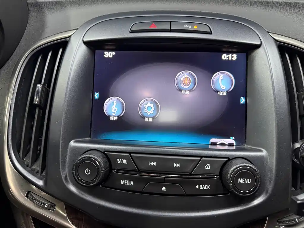 Buick LaCrosse — миниатюра 17
