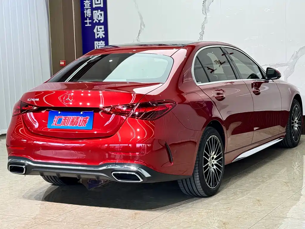 Mercedes-Benz C-Class — миниатюра 6