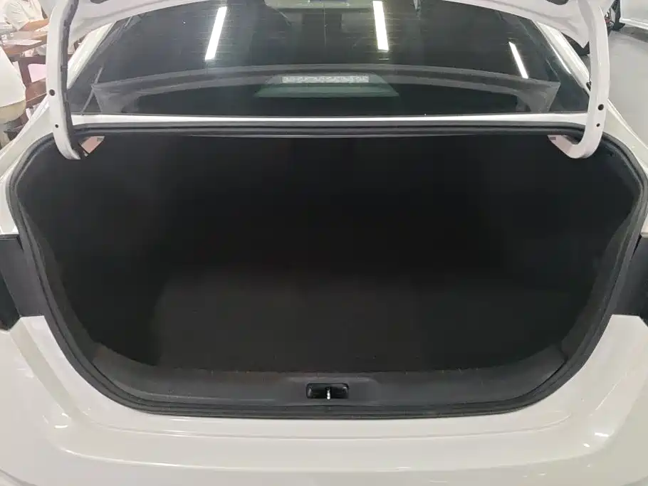 Nissan Teana — миниатюра 4
