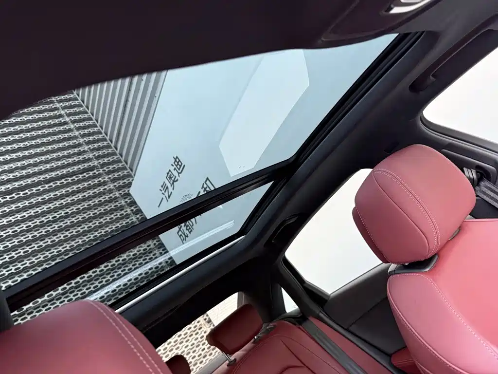 Audi A4L — миниатюра 14