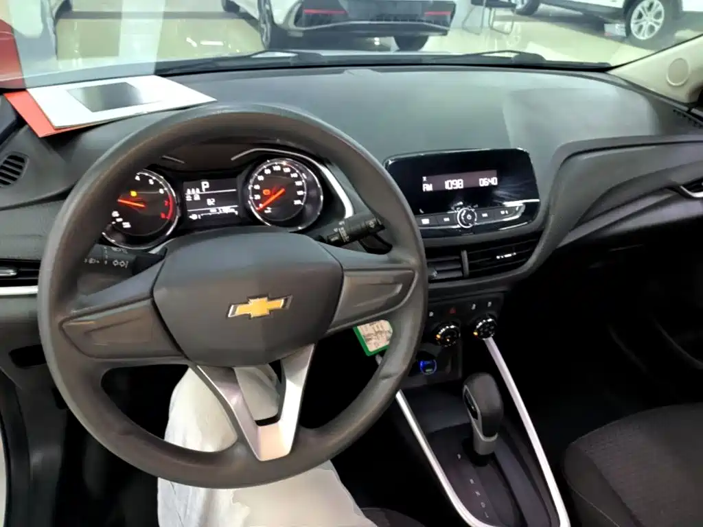 Chevrolet Cavalier — миниатюра 10