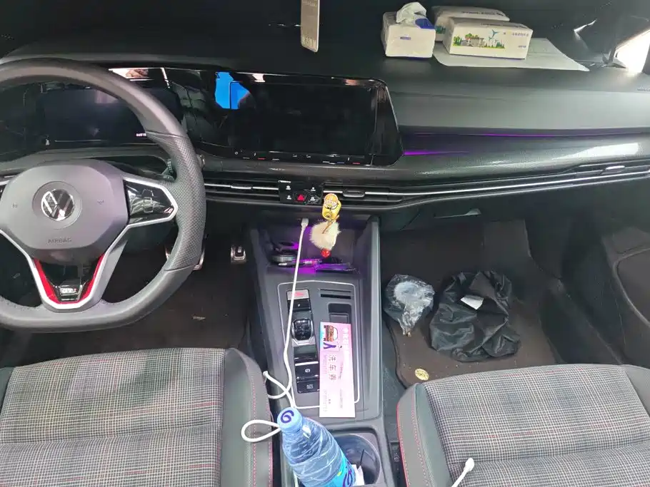 Volkswagen Golf GTI — миниатюра 13