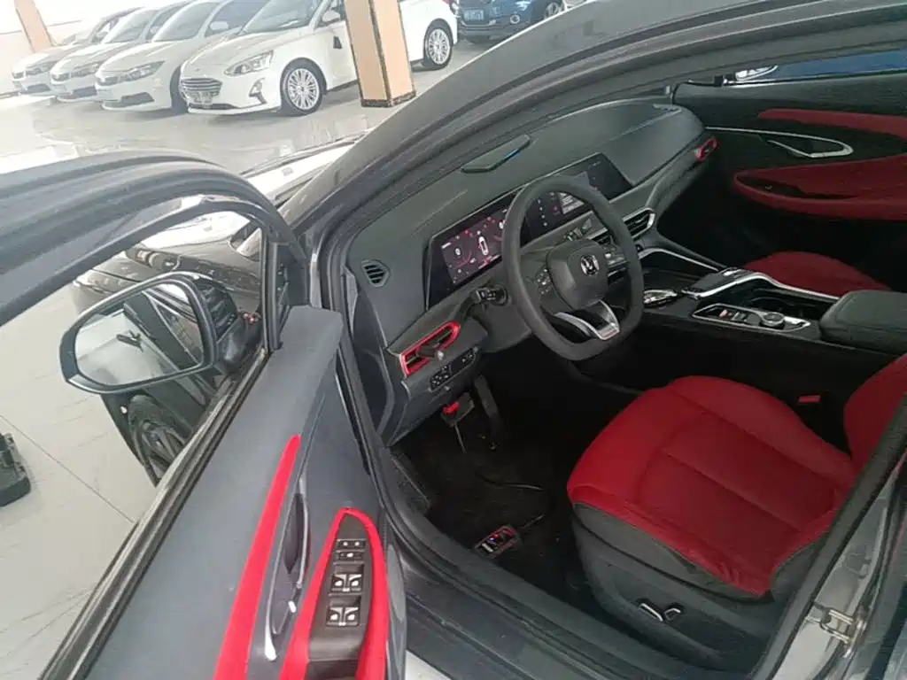 Changan UNI-T — миниатюра 16