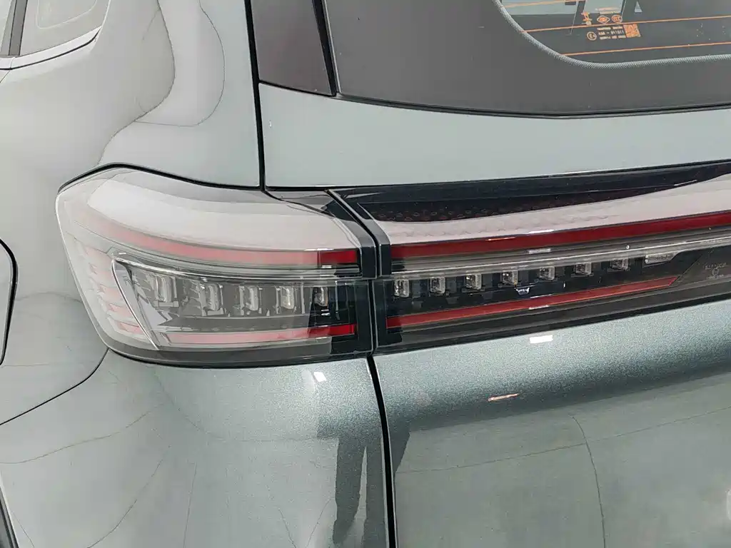 Chery T8 2025 1.5T 130km Premium 7 мест
