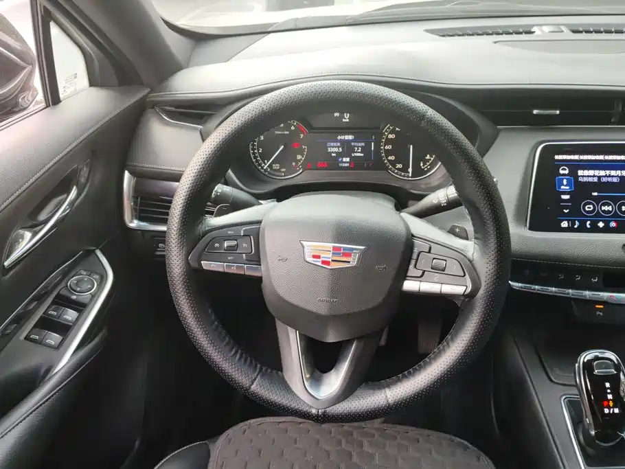 Cadillac XT4 — миниатюра 15