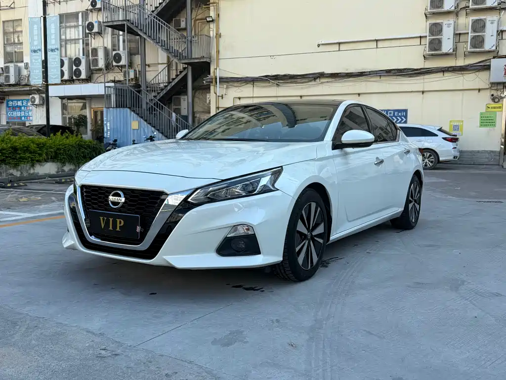 Nissan Teana 2021