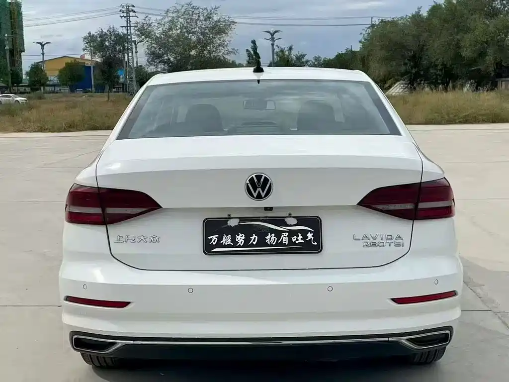 Volkswagen Lavida — миниатюра 8
