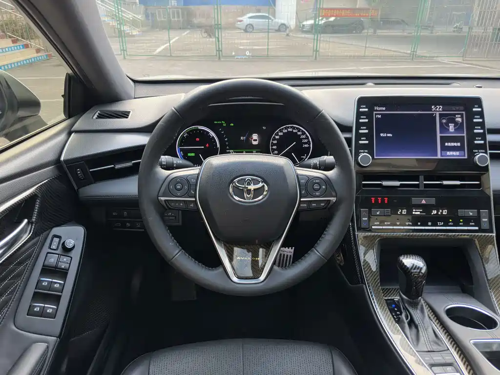 Toyota Avalon — миниатюра 17