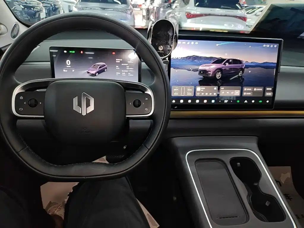 Leapmotor Leapmotor C10 — миниатюра 10