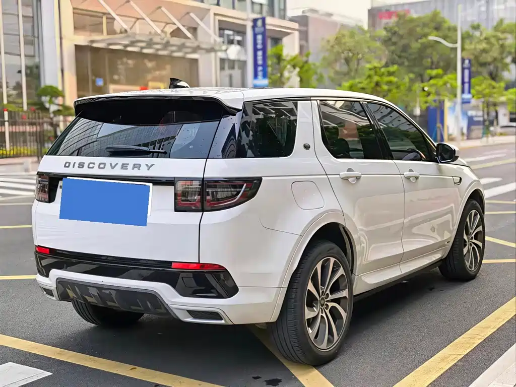 Land Rover Discovery Sport — миниатюра 10