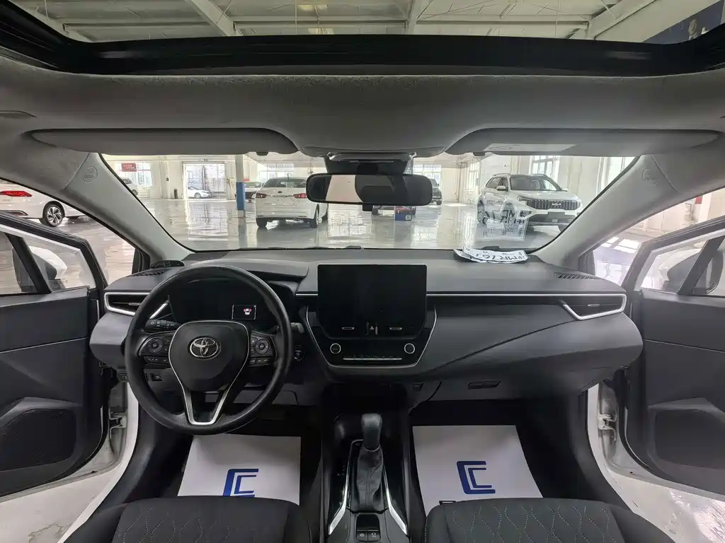 Toyota Corolla — миниатюра 11