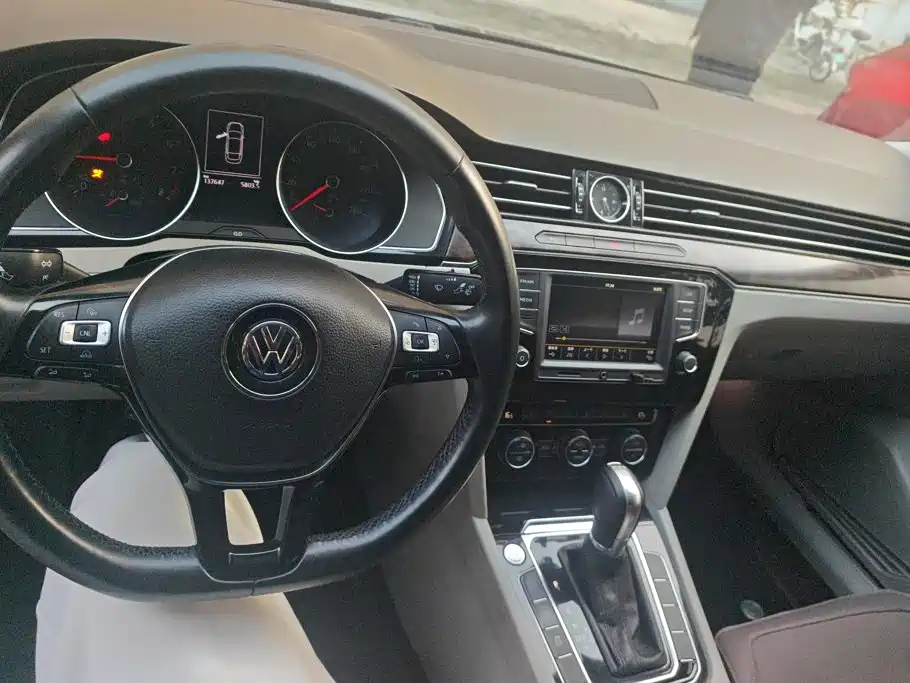 Volkswagen Magotan — миниатюра 12