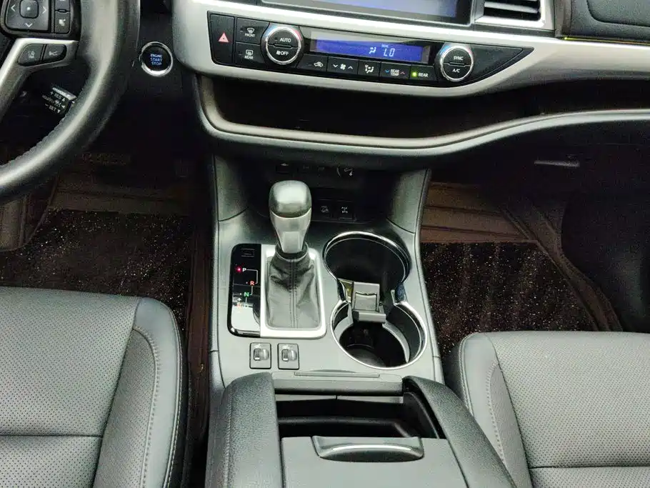 Toyota Highlander — миниатюра 16
