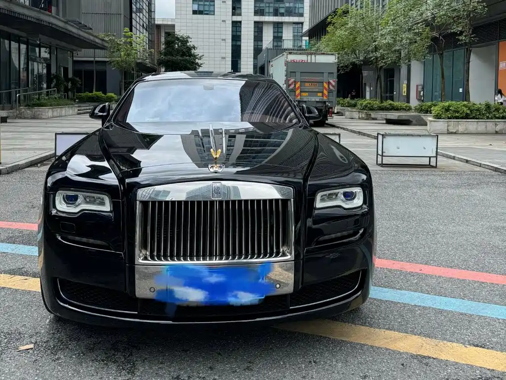 Rolls-Royce Ghost — миниатюра 3