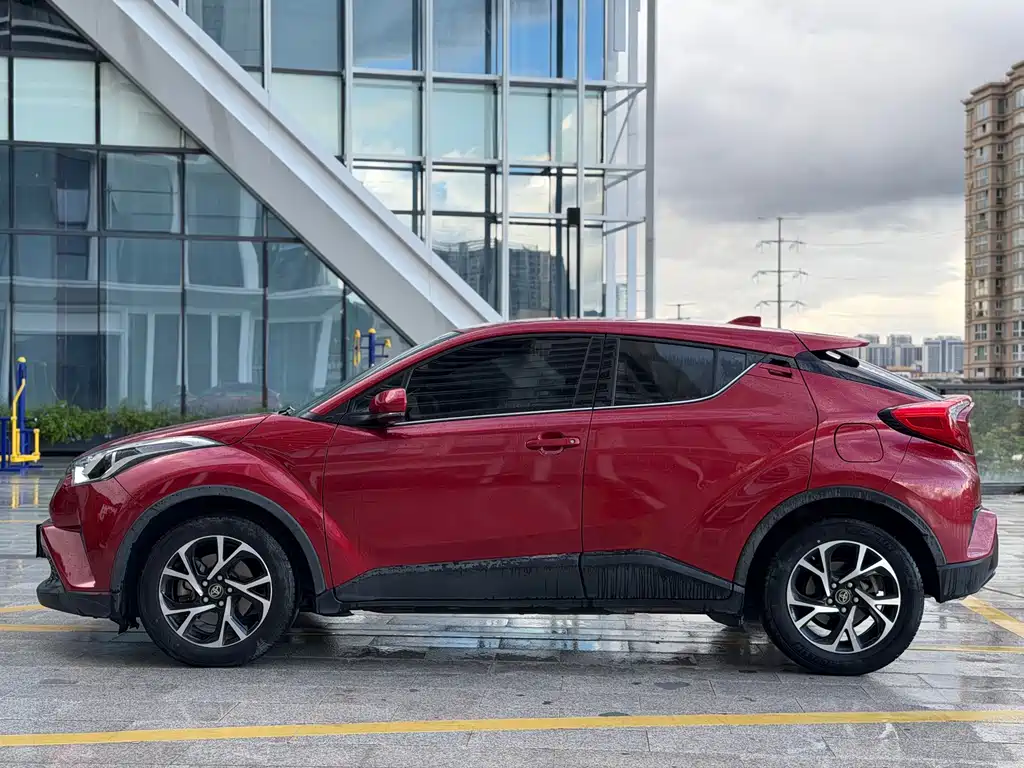 Toyota C-HR — миниатюра 15