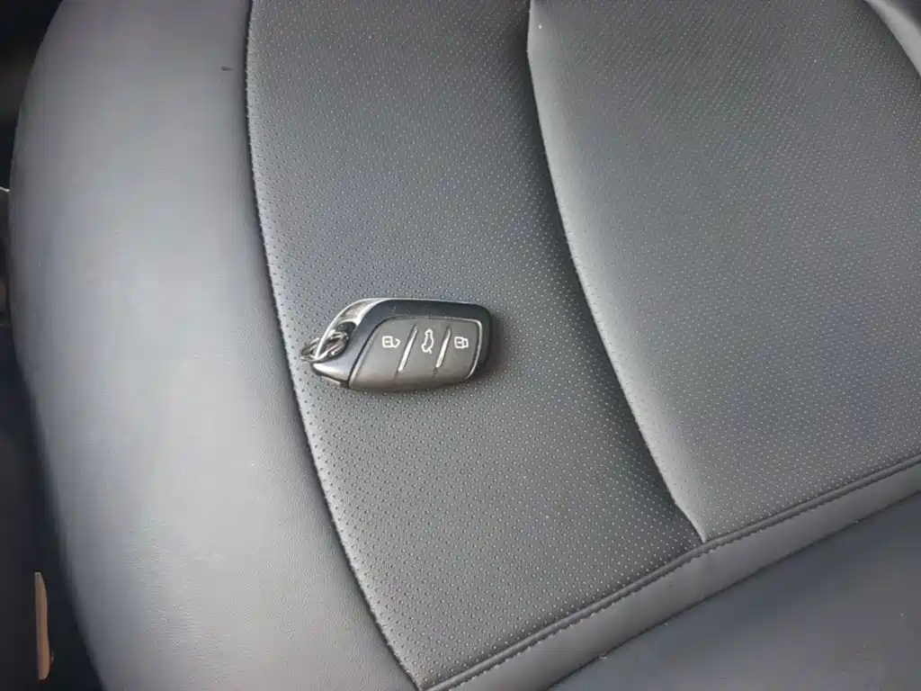 Roewe i5 — миниатюра 9