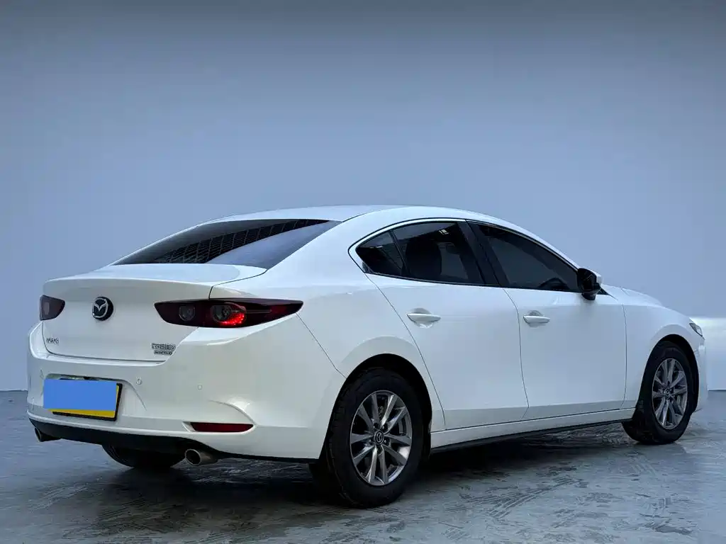 MAZDA 3 ANGKESAILA