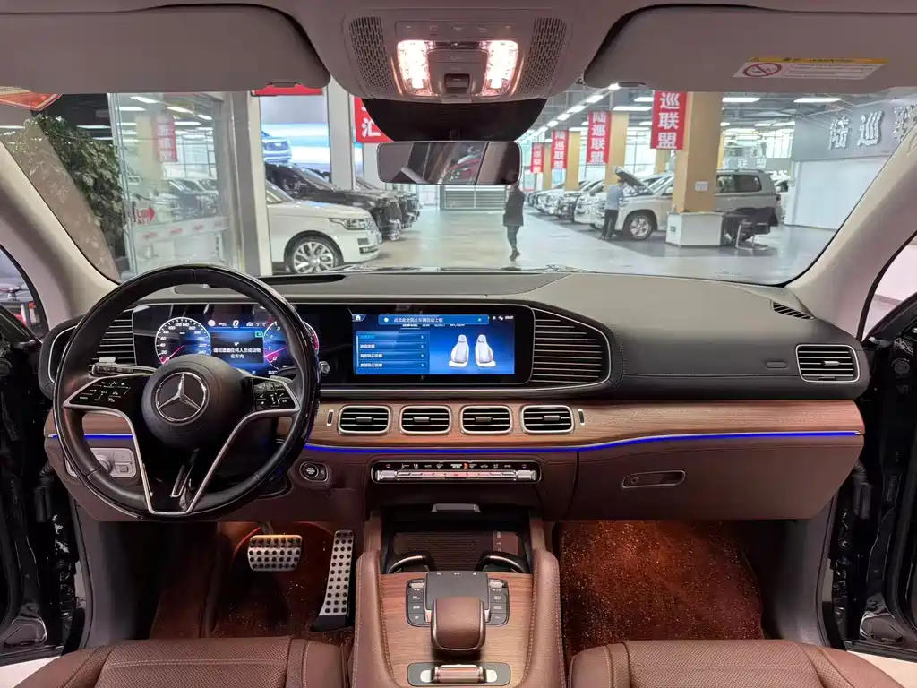 Mercedes-Benz GLS — миниатюра 4