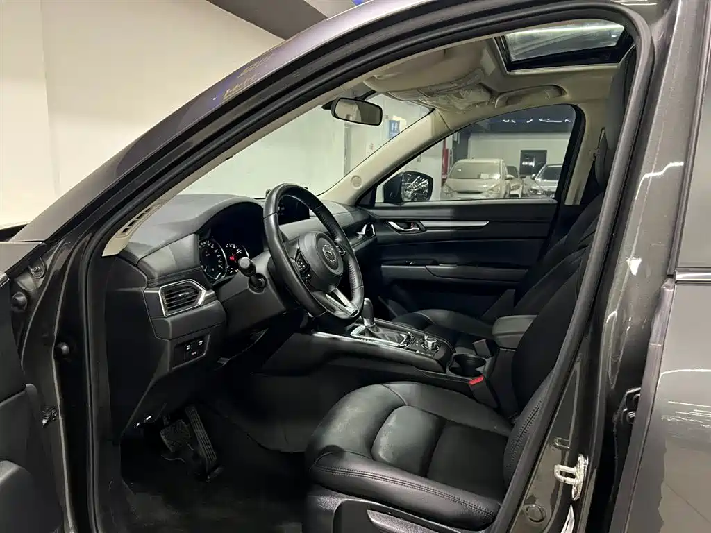 MAZDA CX 5