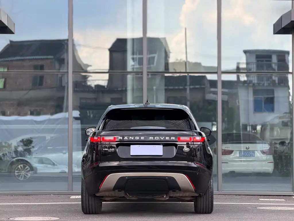 Land Rover Velar — миниатюра 4
