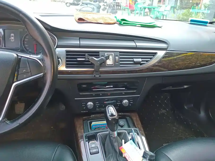 Zotye Zotye Z700 — миниатюра 13