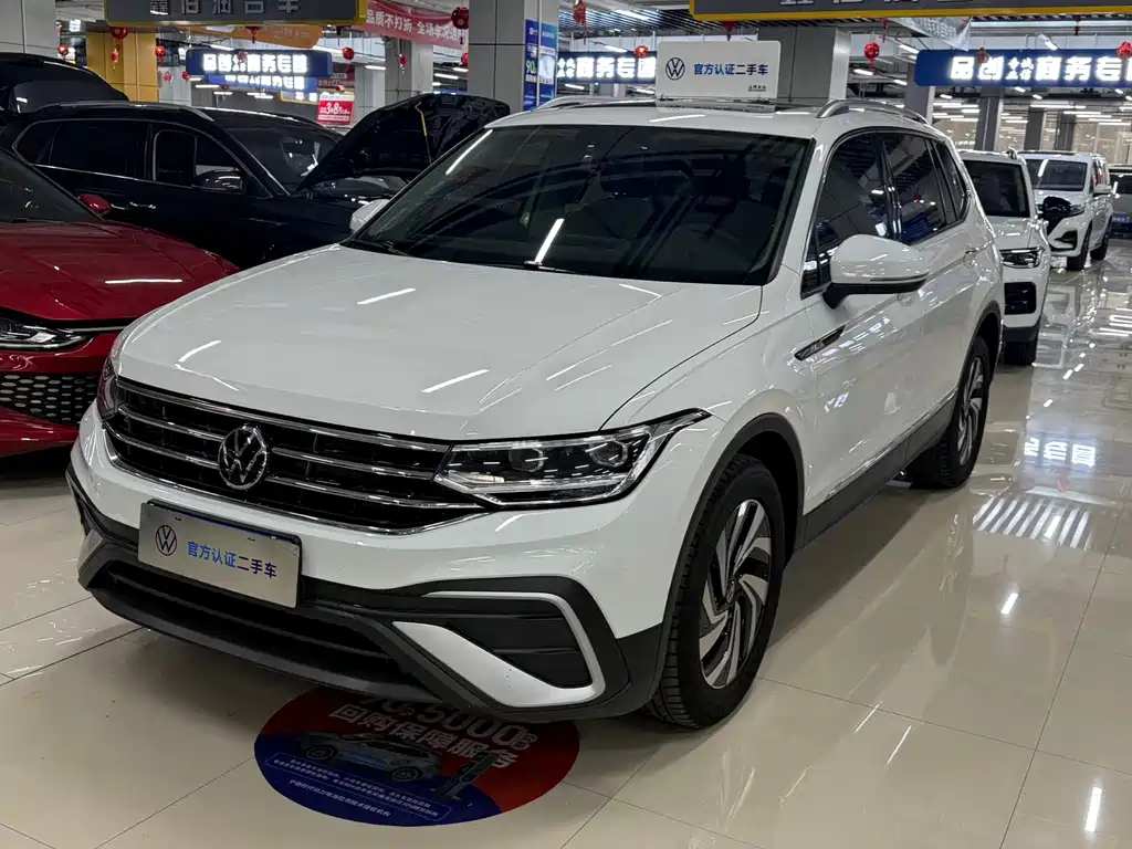 Volkswagen Tiguan L 2023