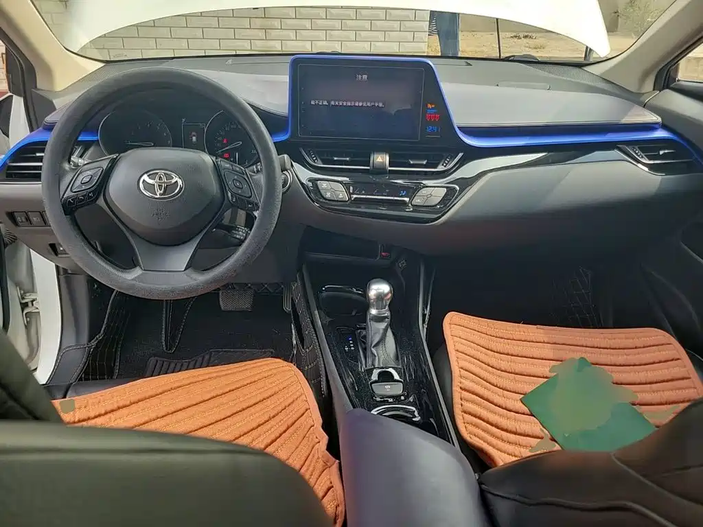 Toyota C-HR — миниатюра 10