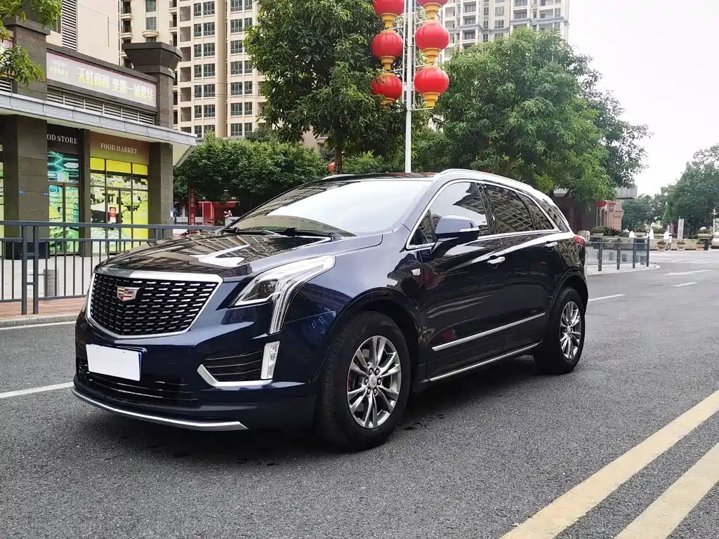 CADILLAC XT5
