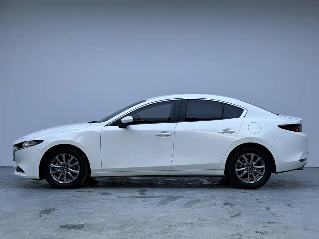 MAZDA 3 ANGKESAILA