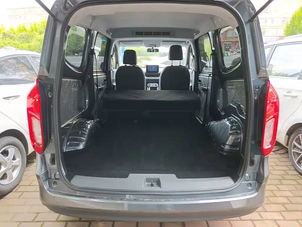 Wuling Hongguang EV — миниатюра 19
