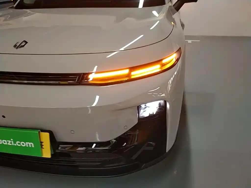 Leapmotor Leapmotor B10 — миниатюра 24