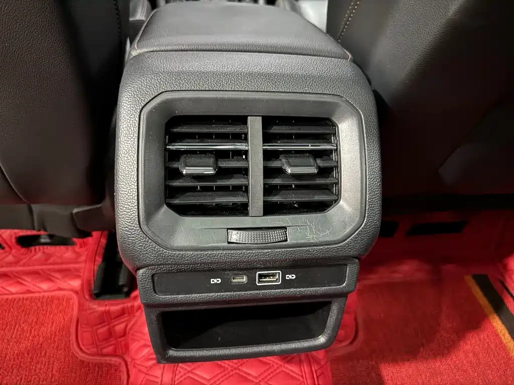Volkswagen Tharu — миниатюра 8