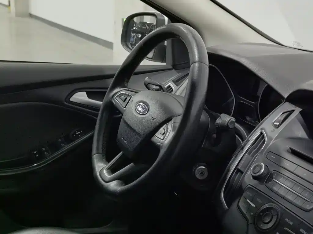 Ford Focus — миниатюра 22