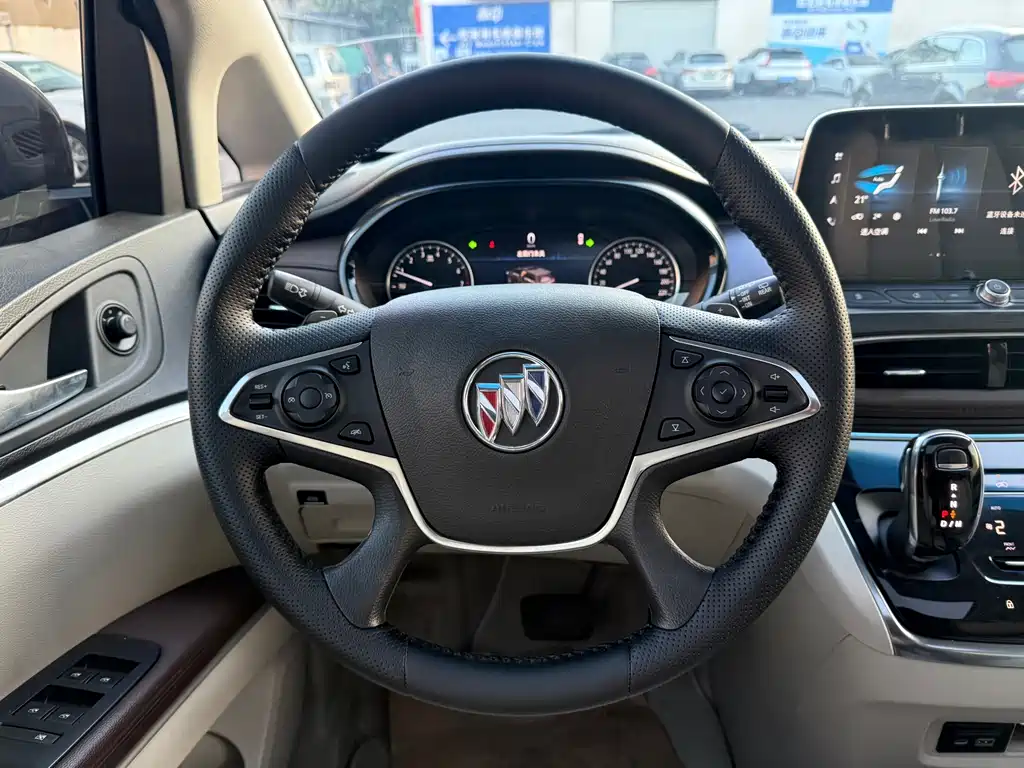 Buick GL8 2020 652T Luxury