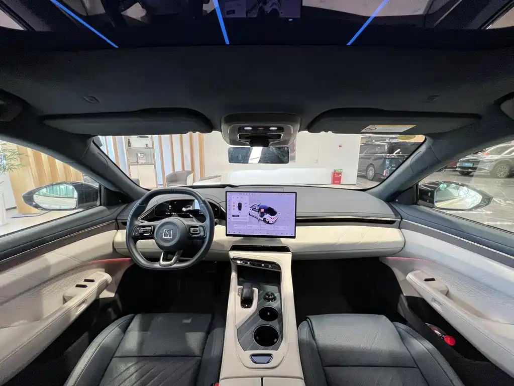 ZEEKR EXTREME KRYPTON 001