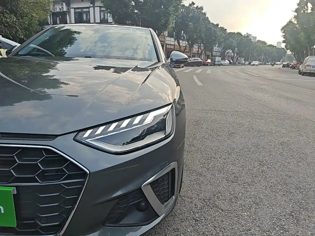 Audi A4L — миниатюра 24