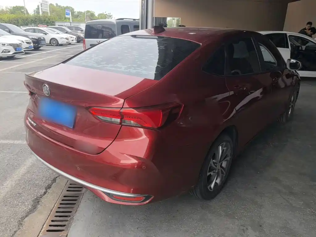 Buick Verano — миниатюра 7