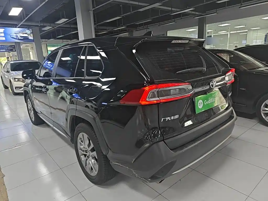 Toyota Wildlander — миниатюра 5