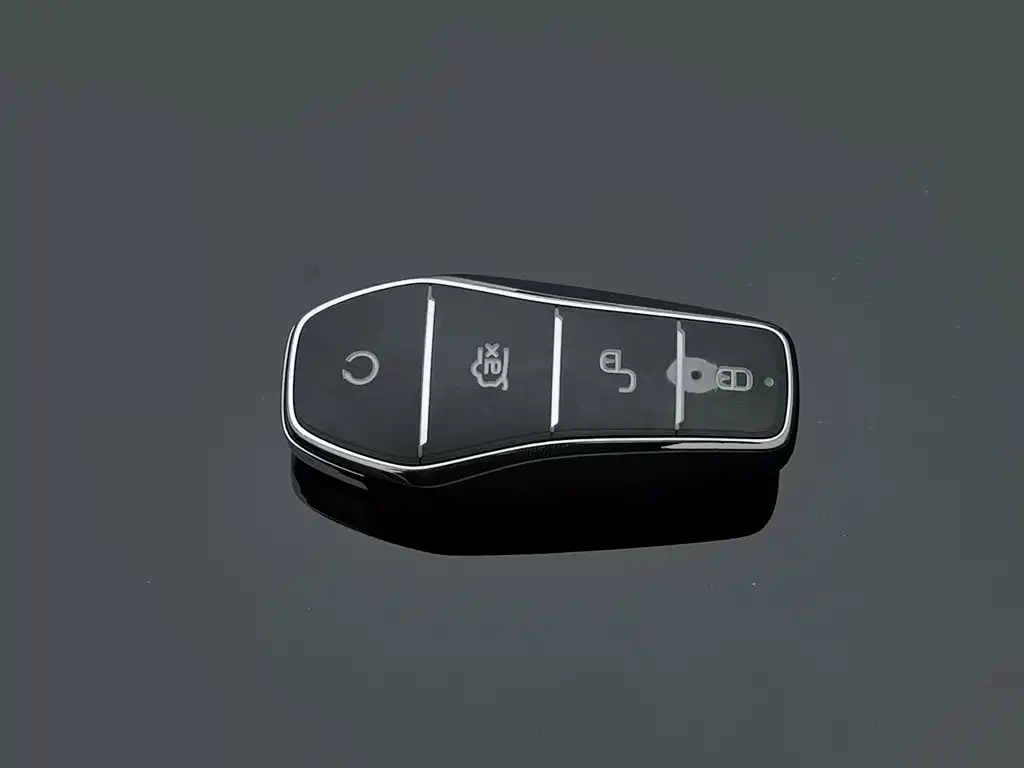 BYD Han — миниатюра 19