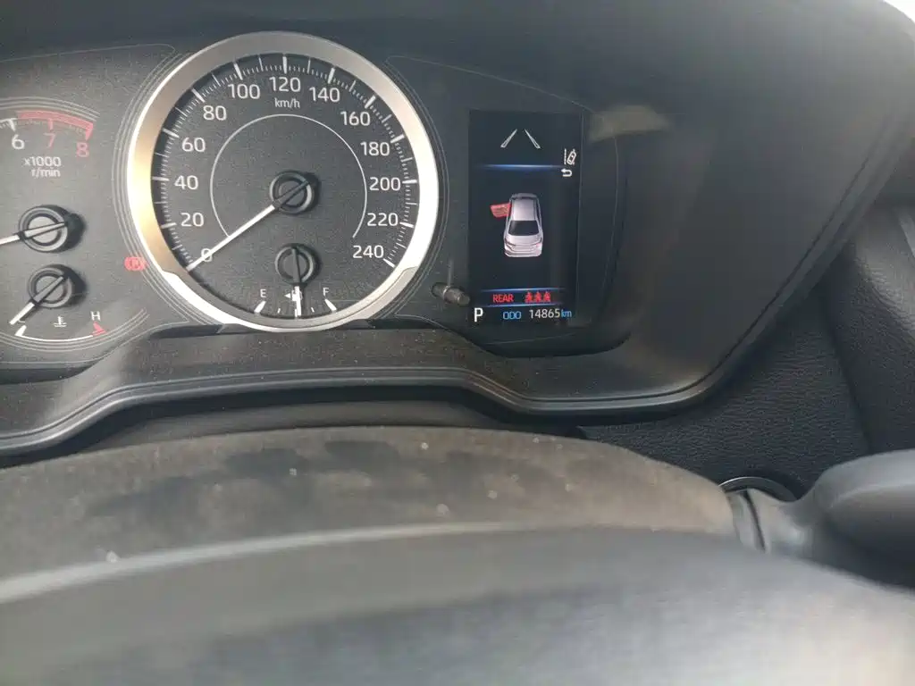 Toyota Corolla — миниатюра 13