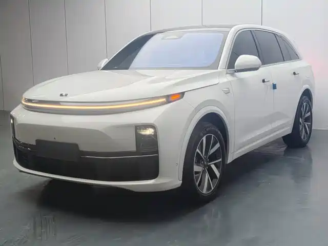 Li Auto L7