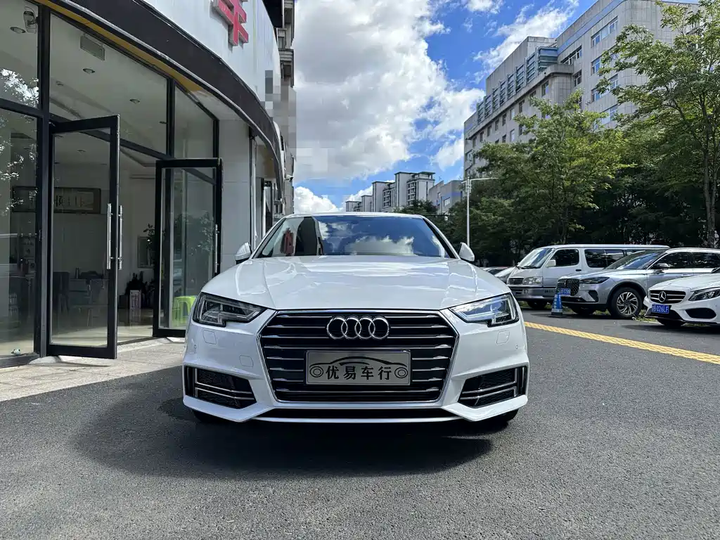 Audi A4L — миниатюра 2