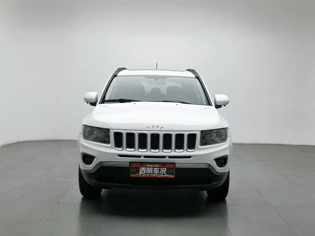Jeep Compass (Import) — миниатюра 3
