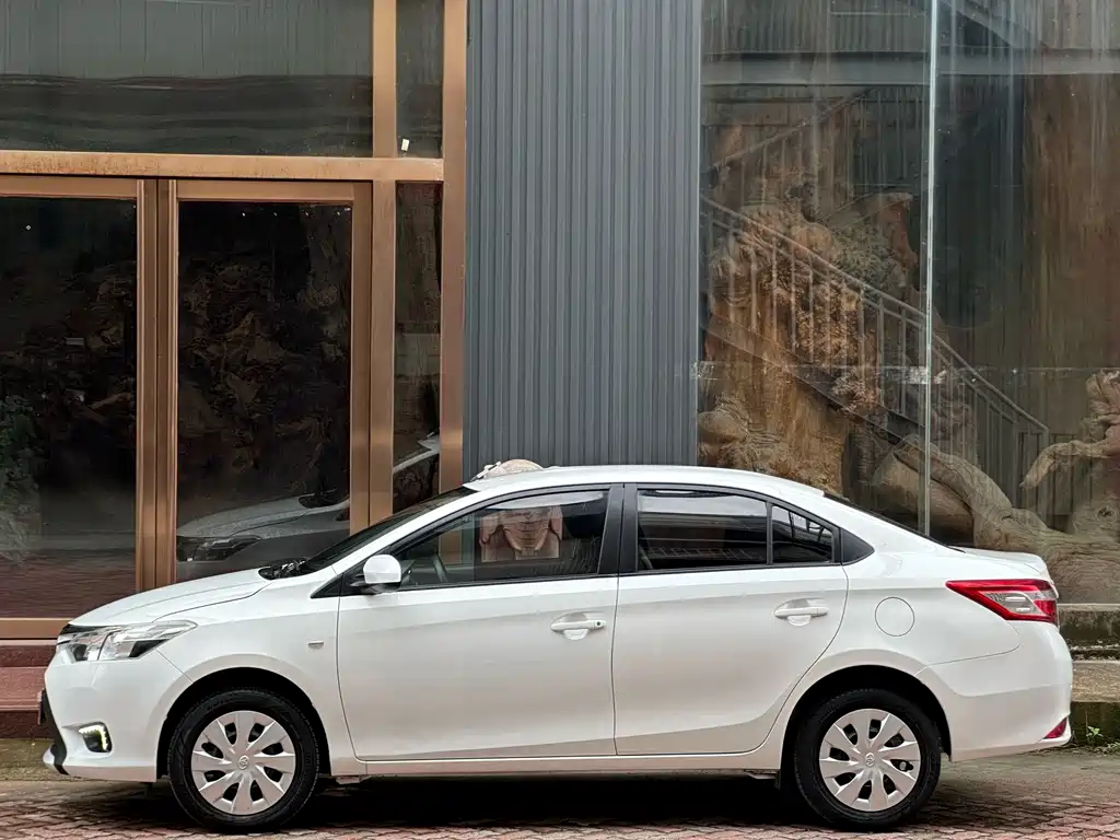 Toyota Vios 1.5L Auto Smart Premium Edition, фото 8