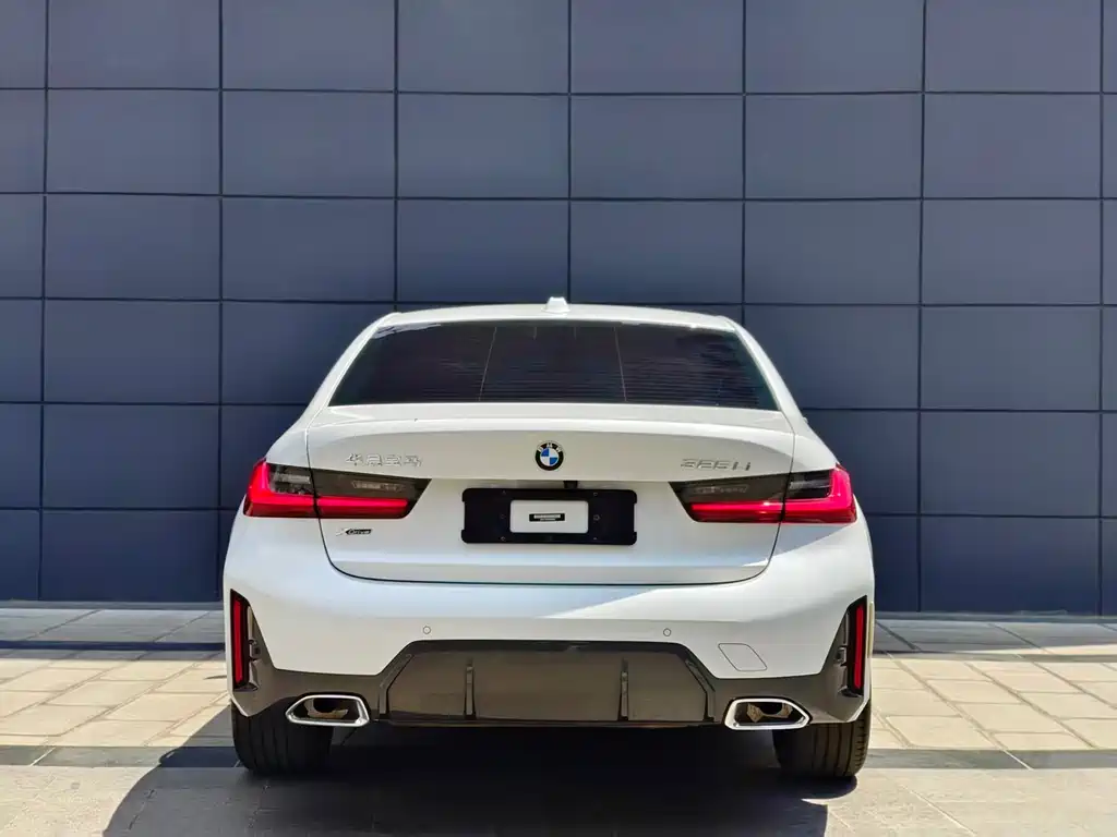 BMW 3 Series 3 2023 325Li M Sport