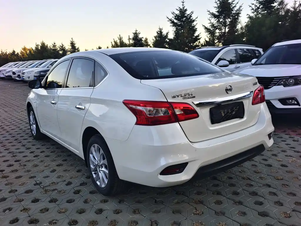 Nissan Sylphy — миниатюра 7