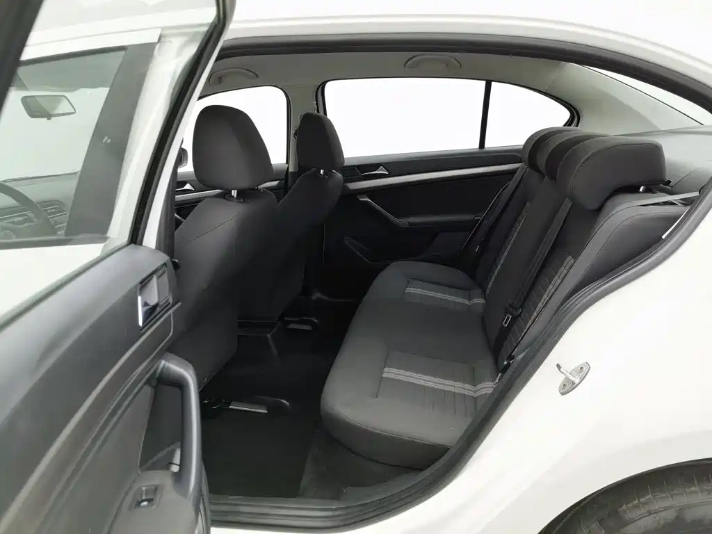 Volkswagen Lavida — миниатюра 15