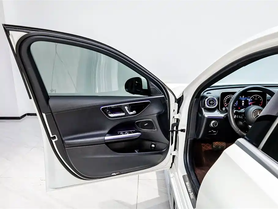 Mercedes-Benz C-Class C 2024 C 260 L Sport